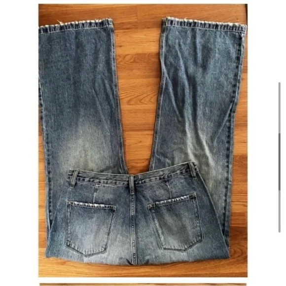KANCAN Ultra Hi Rise 90’s Wide Leg Jeans - Picture 7 of 10